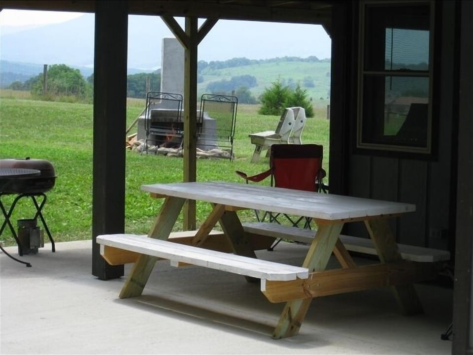 lexington va rental cabins
  is a Kayaker and canoeists dream destination.