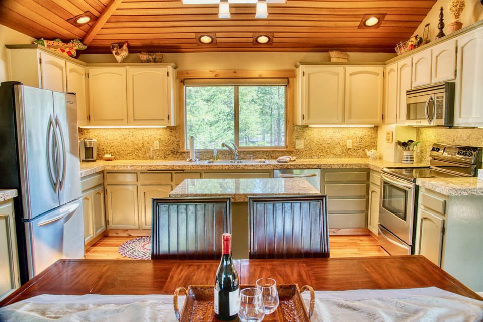 "What a beautiful week we just experienced in Sunriver!"  Pamela