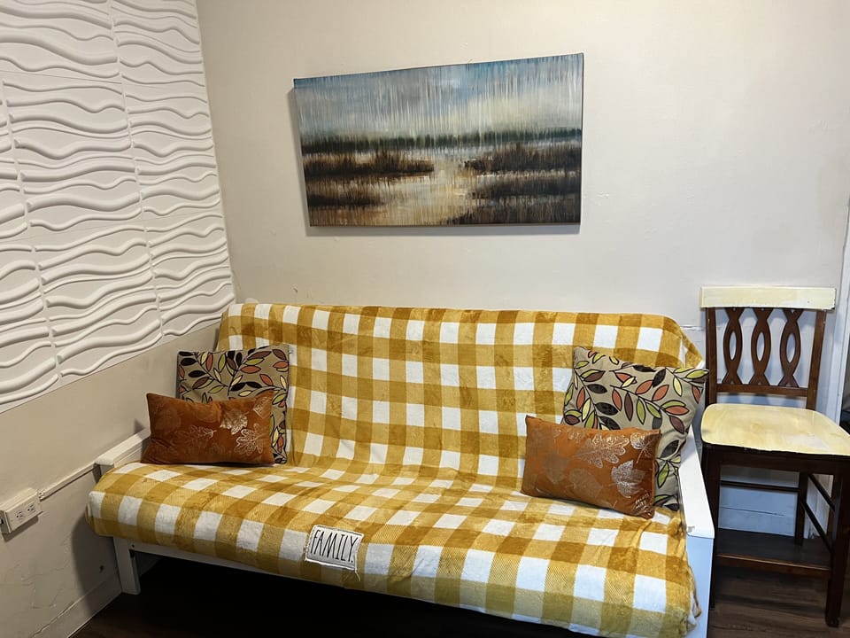 Full size futon