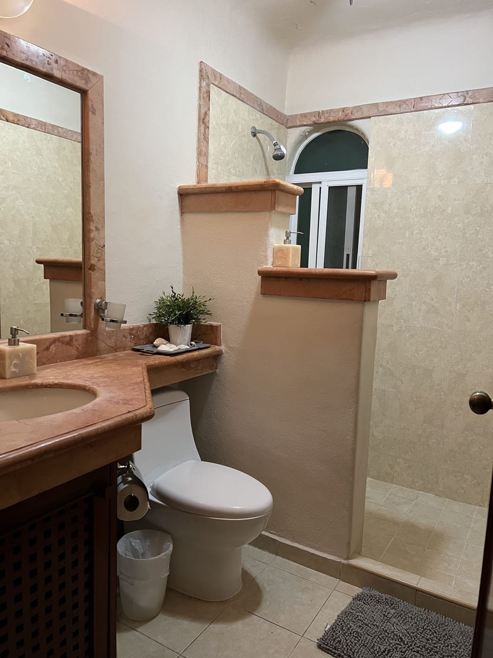 2nd complete bathroom in hall across the 2nd bedroom