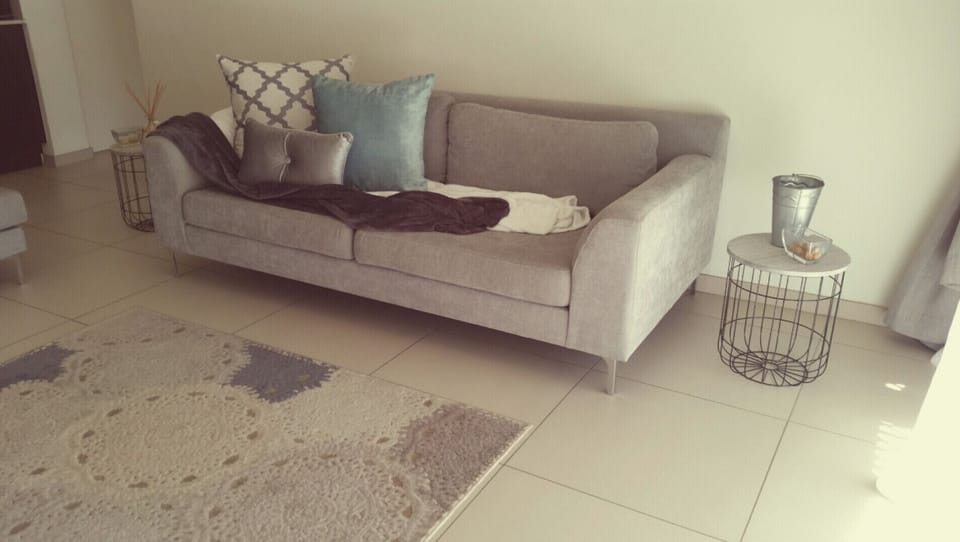 Lounge area.