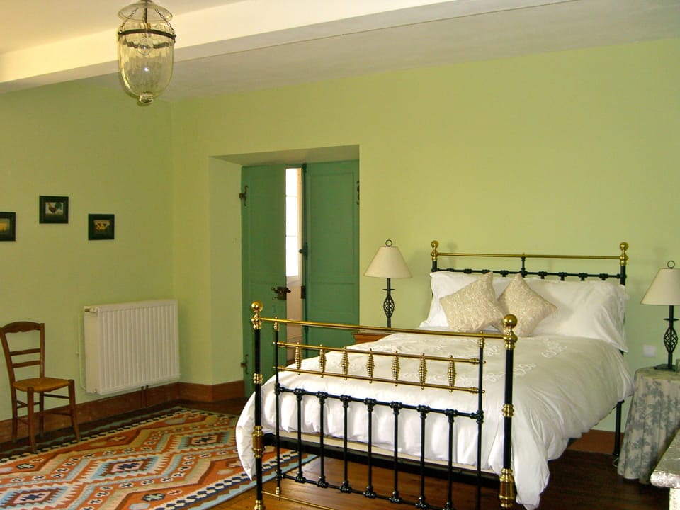 Green bedroom