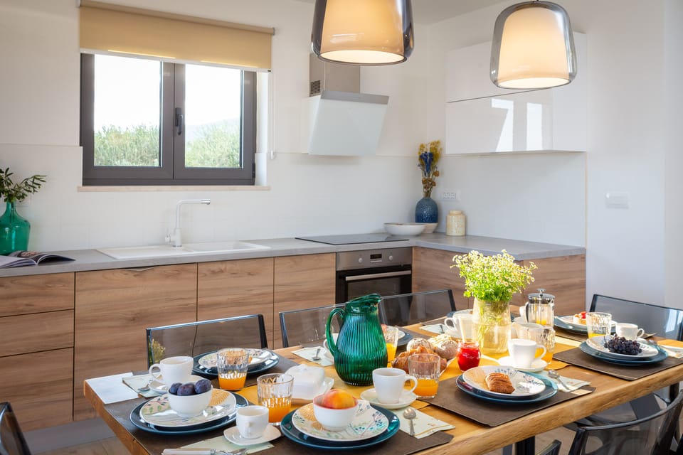 Breakfast at the dining table