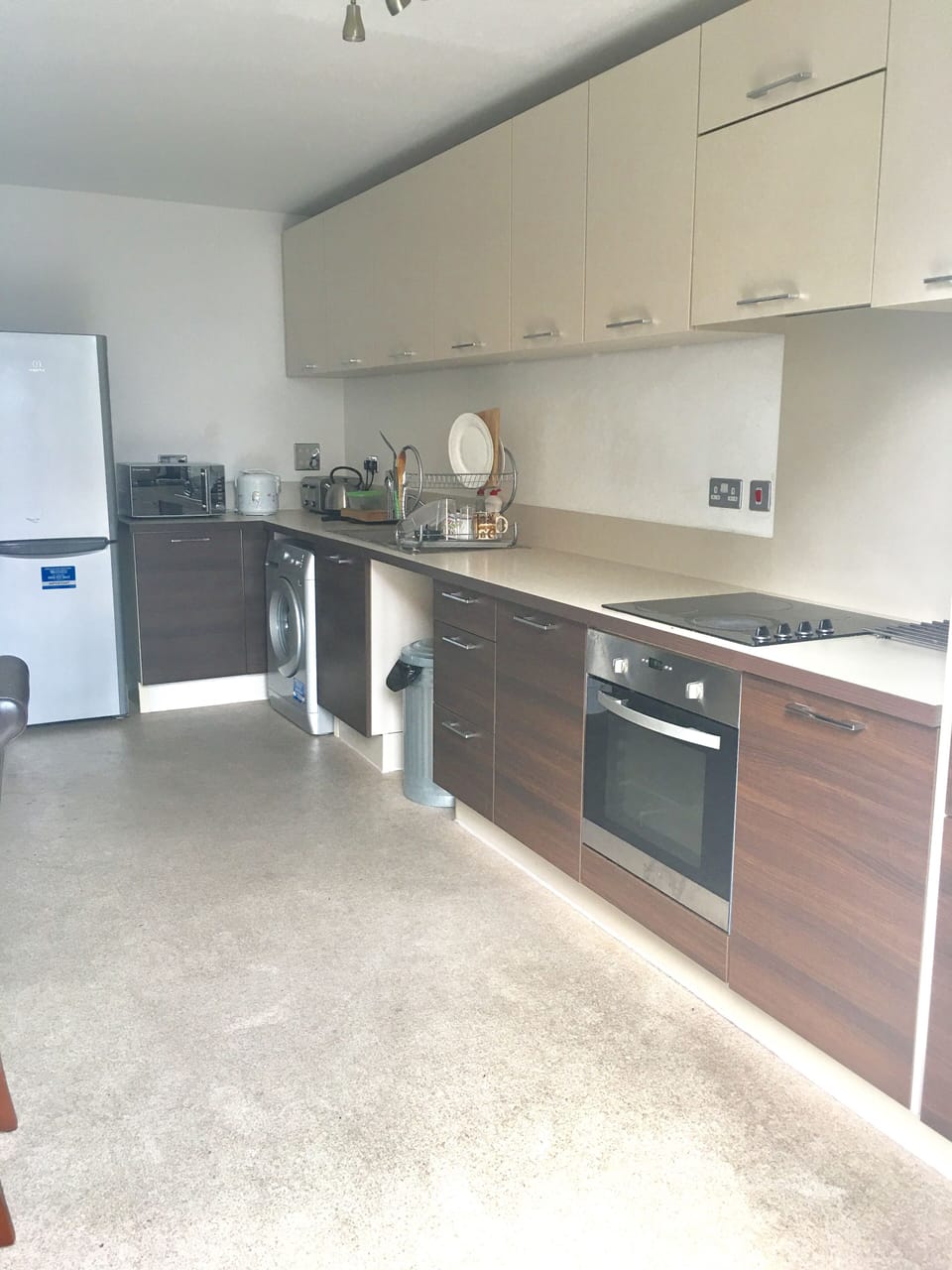 Kitchen and dining area 