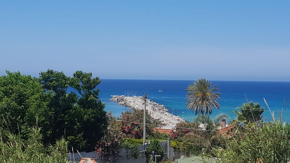 Beach/ocean view