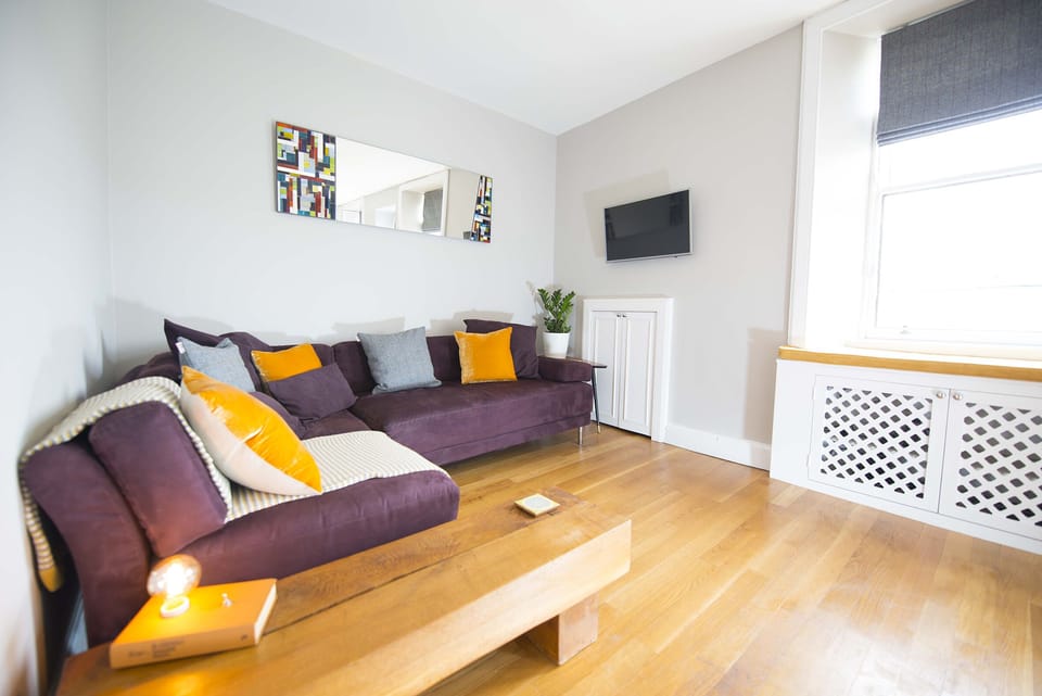 Spacious lounge area