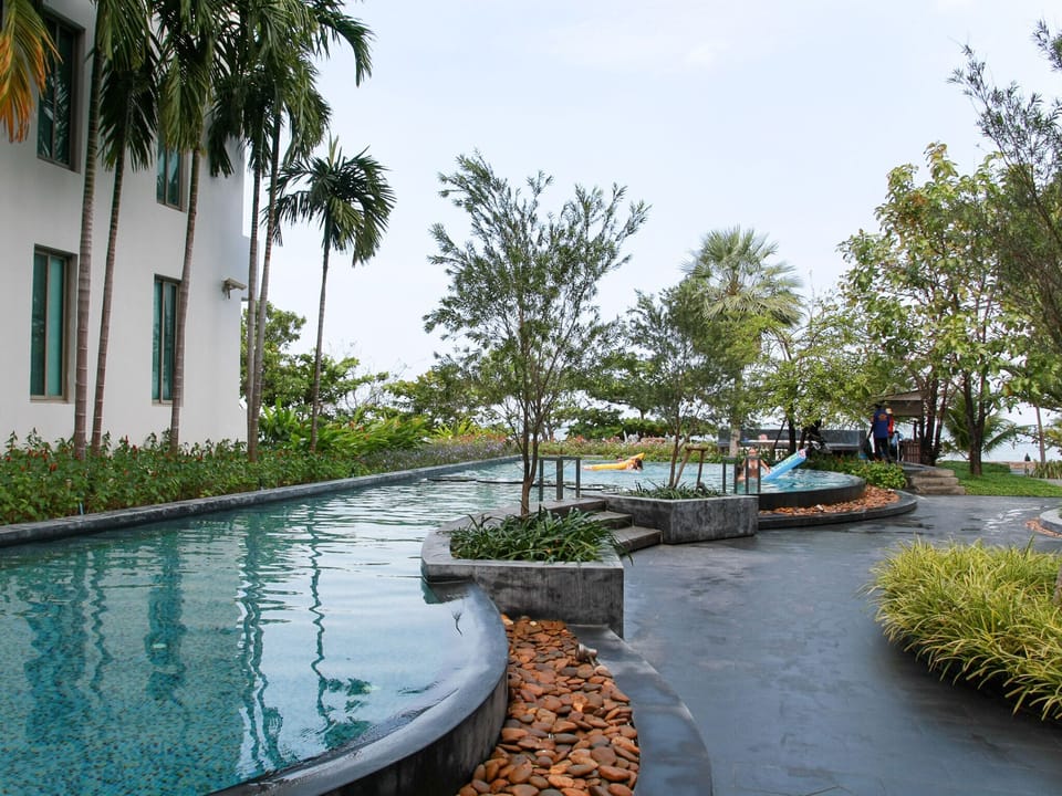 beachfront pool