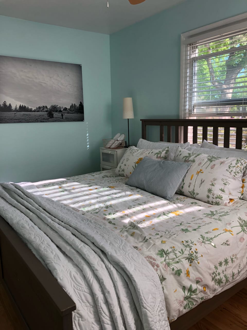 King sized bed