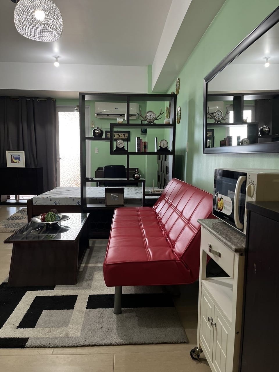 Anothre view of the living room