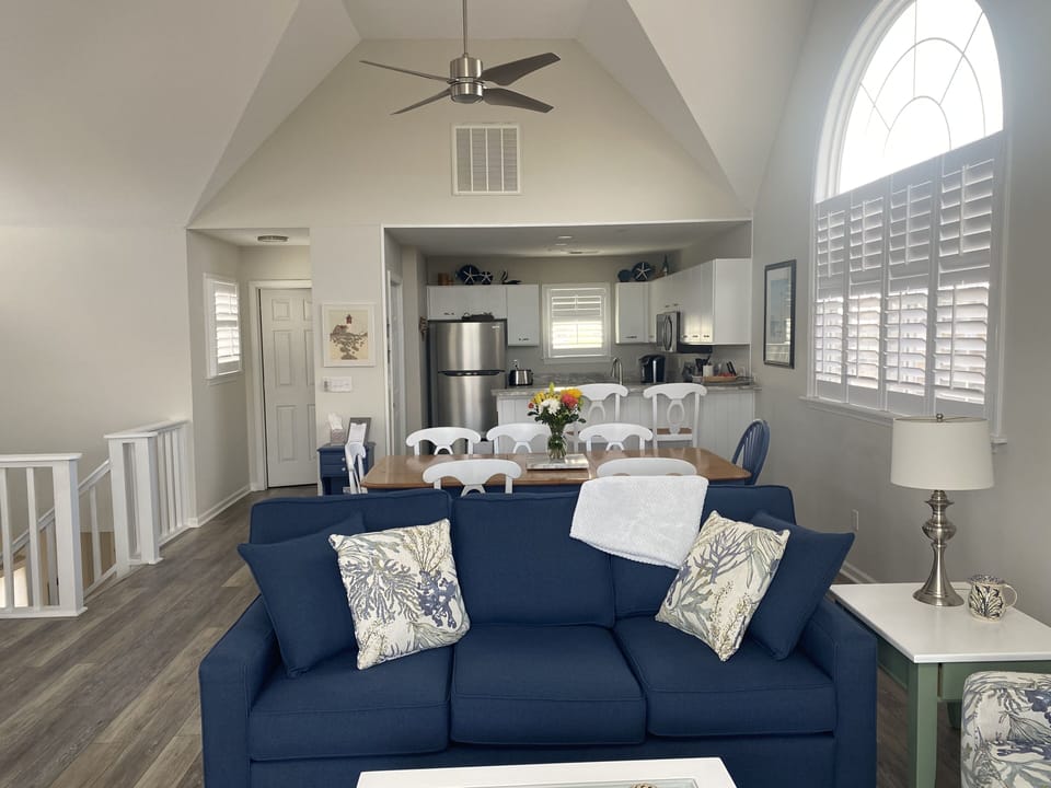 Top floor living area