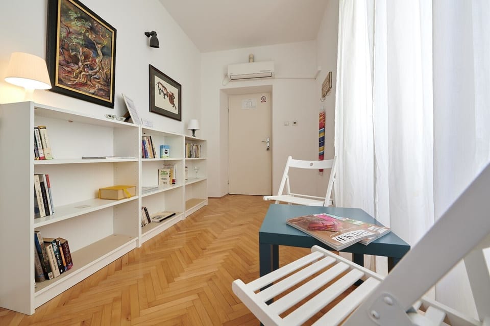 Kitchen in apartment Tin