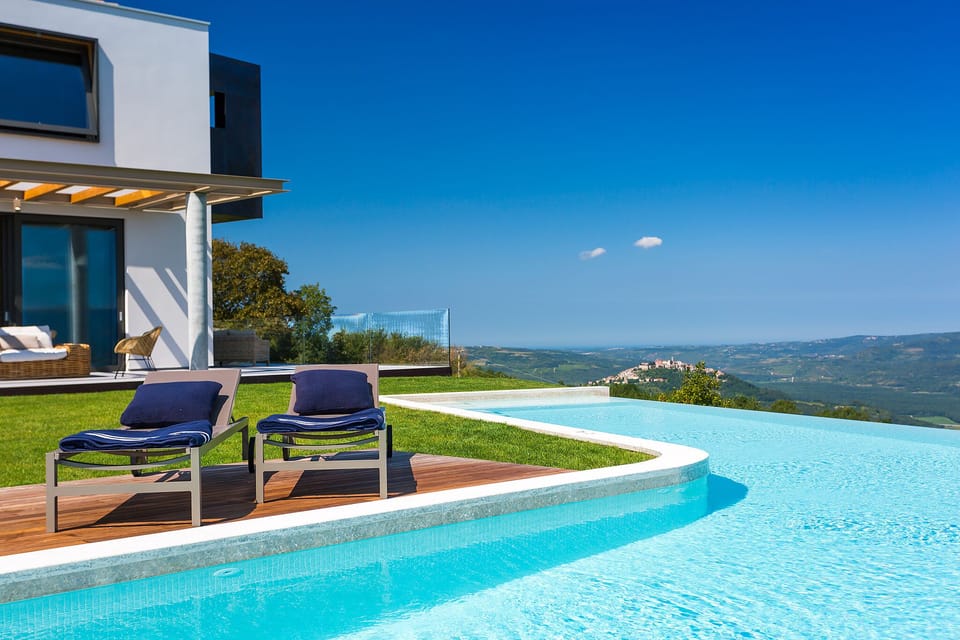 infinity pool with the most amazing view of Motovun