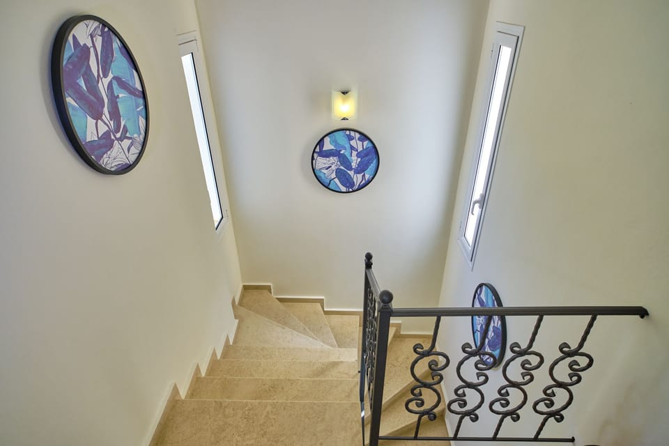 Villa Spiros with private pool Imerolia Kassiopi Bathroom