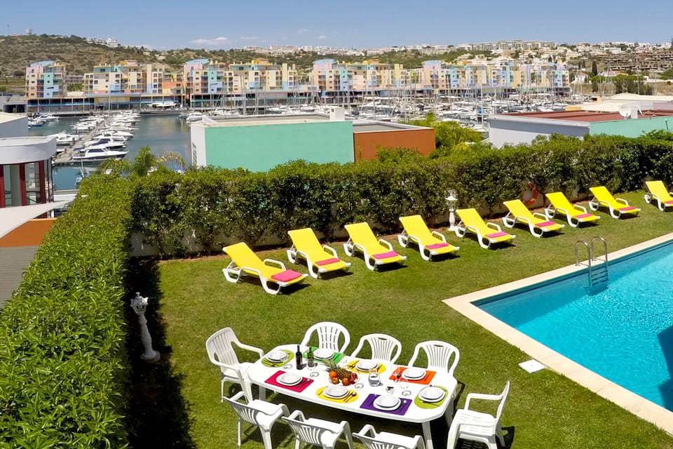 Swimming Poll and Garden and Magnificent view os Albufeira´s Marina