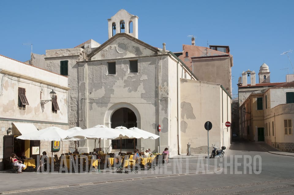 Madonna del Carmelo church - 30m from Iolanda Apartment