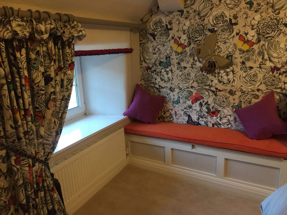 Window seat with co ordinating Luxury soft furnishings 