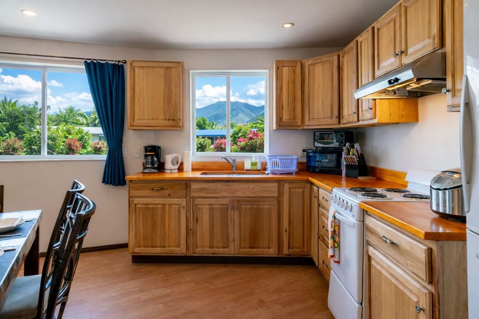 There's plenty of space to cook your favorite foods for your family or group.