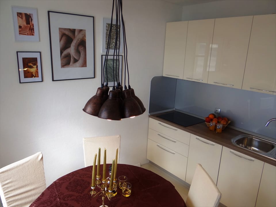 Kitchen - dining