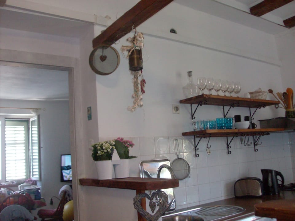 kitchen living room