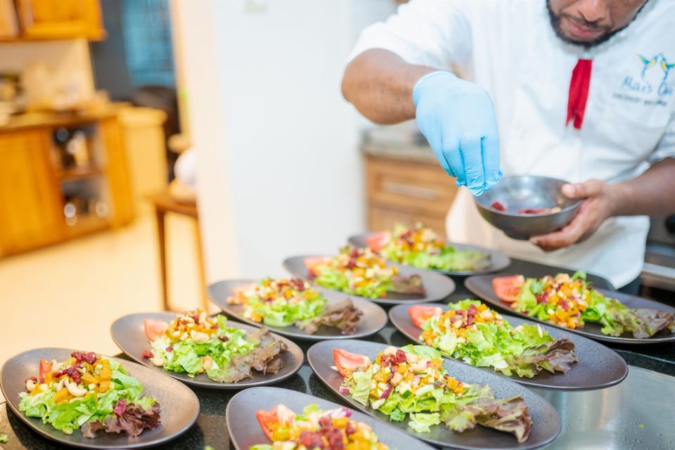 Experience the creativity of our professional Chef!
