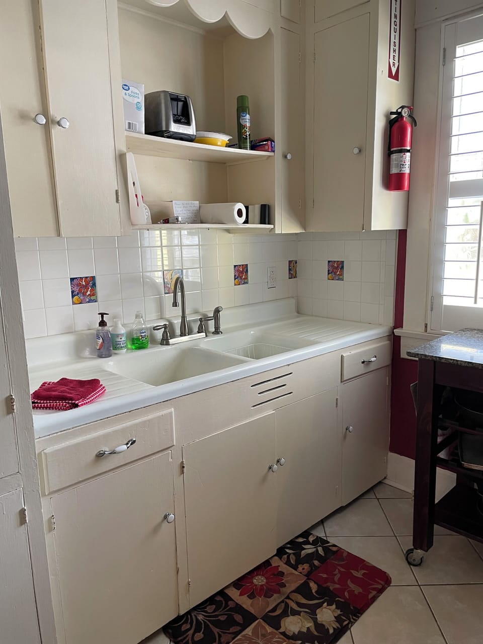 Vintage 1920’s kitchen sink.