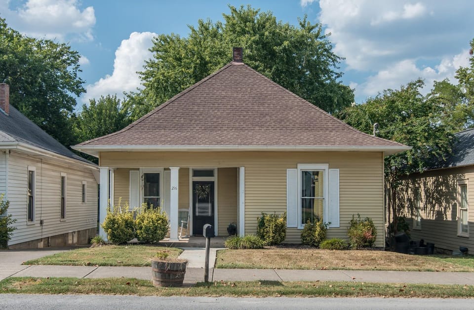 Beautiful, historic home in walking distance to Downtown Historic Franklin.  