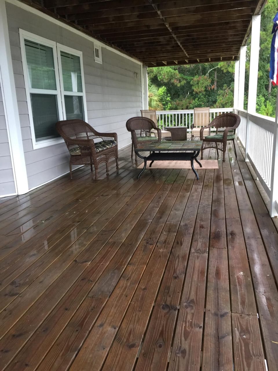 Amazing deck space for entertaining