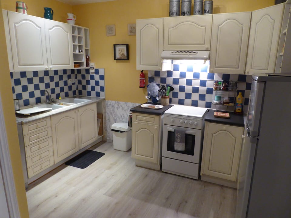 Kitchen area