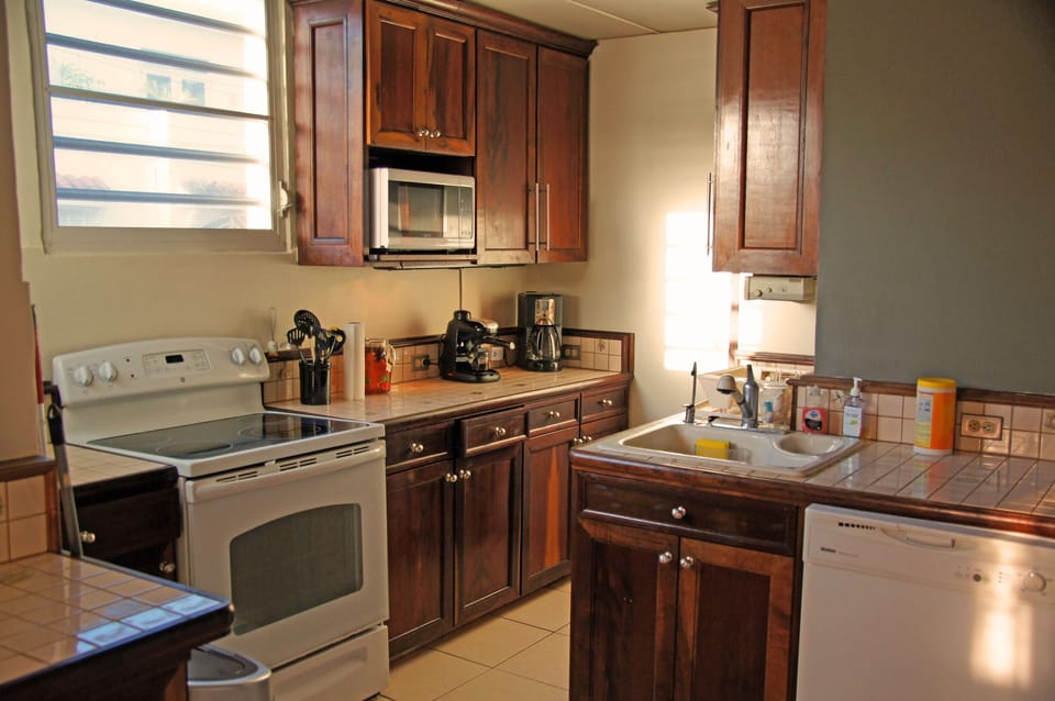 Full kitchen ready for you to enjoy.