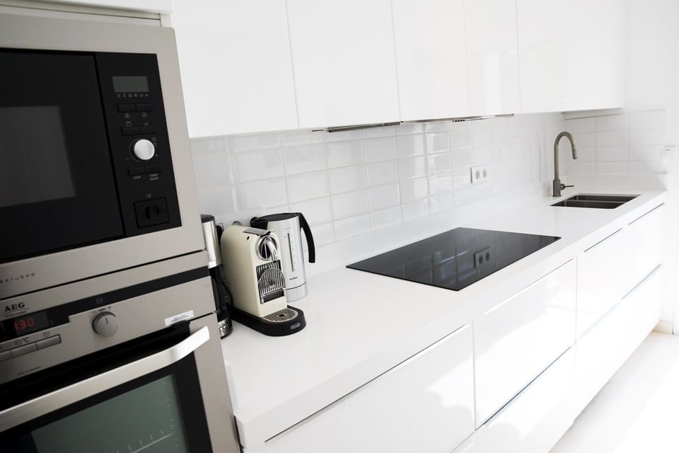 Kitchen with pyrolytic oven