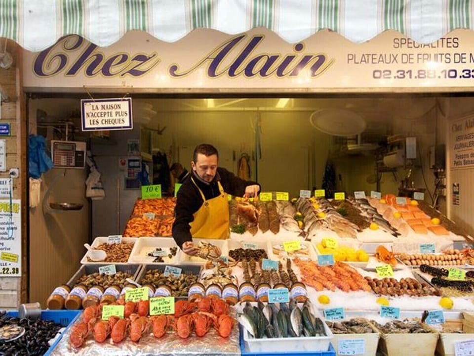 Trouville market