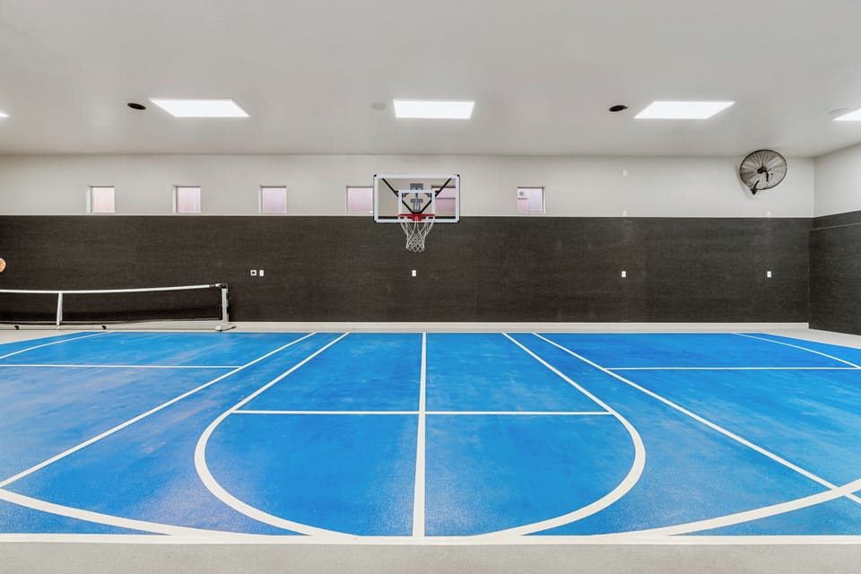 Sport court