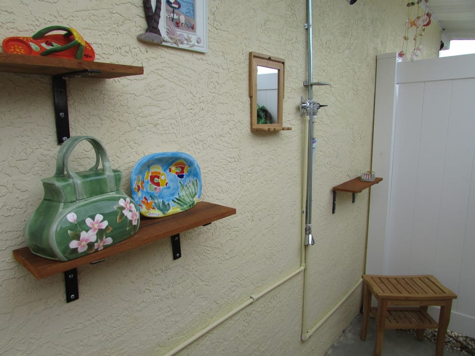 Outside shower.  Hot/cold water.  Great to rinse off when returning from beach.