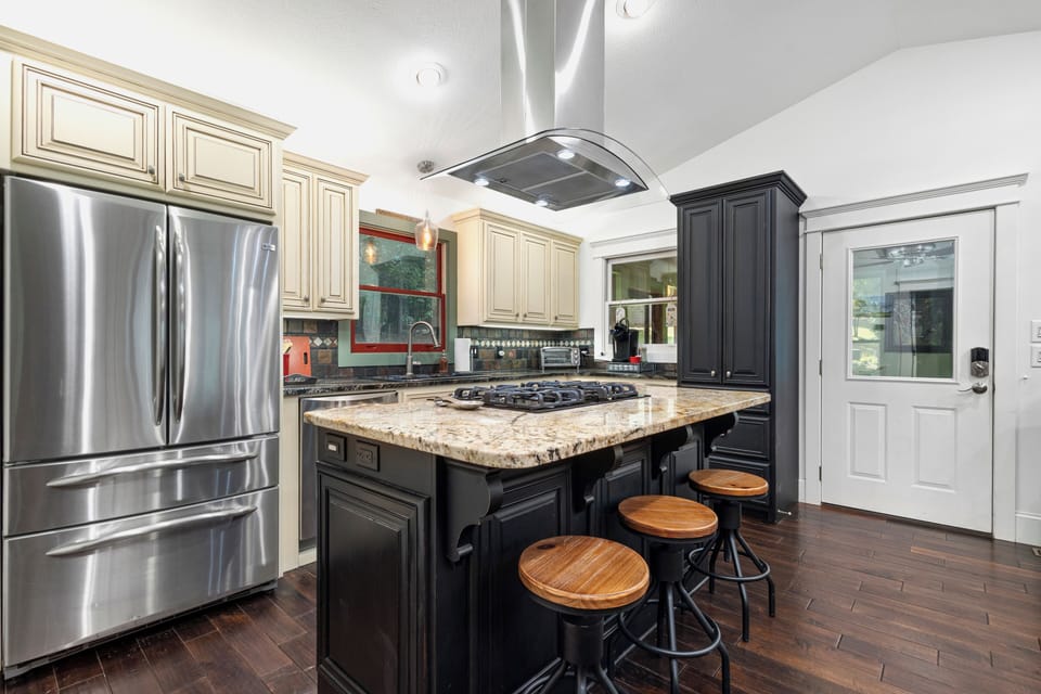 Chef's kitchen.
