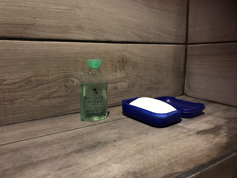 Bathroom amenities