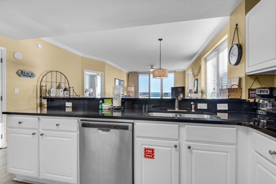 Extremely well stocked kitchen with lots of storage