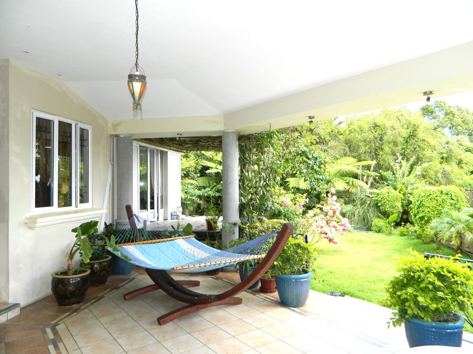 The Balcony & Garden to Enjoy the Green Mauritius