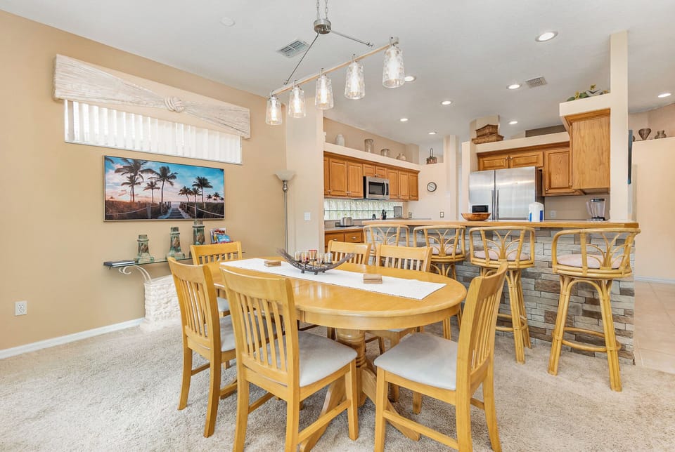 Comfortable seating for the whole family & friends.