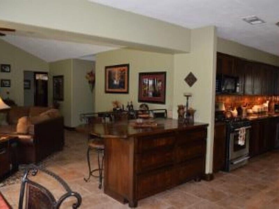 Kitchen, Dining