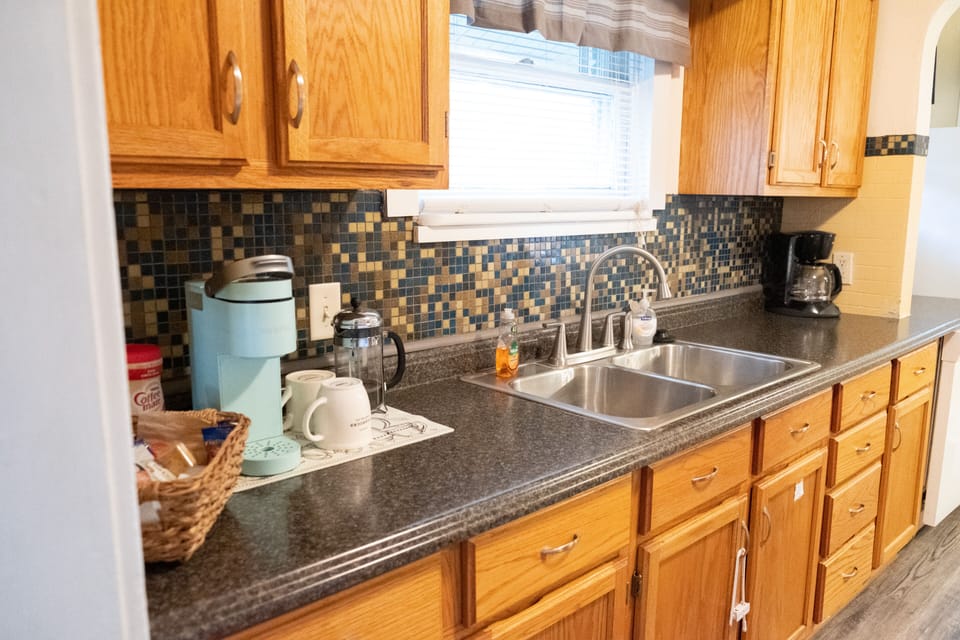 Kitchen sink