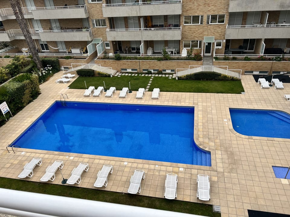 Pool views