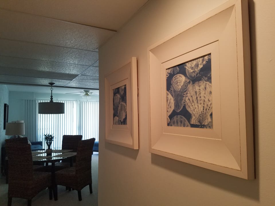 Coastal decor through out