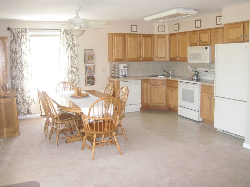 Large Open Dining Area