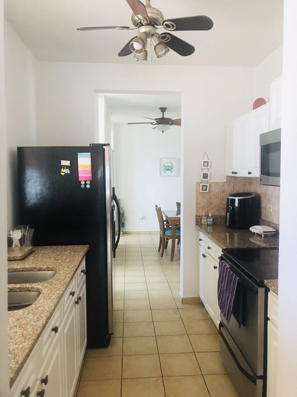Full Kitchen 