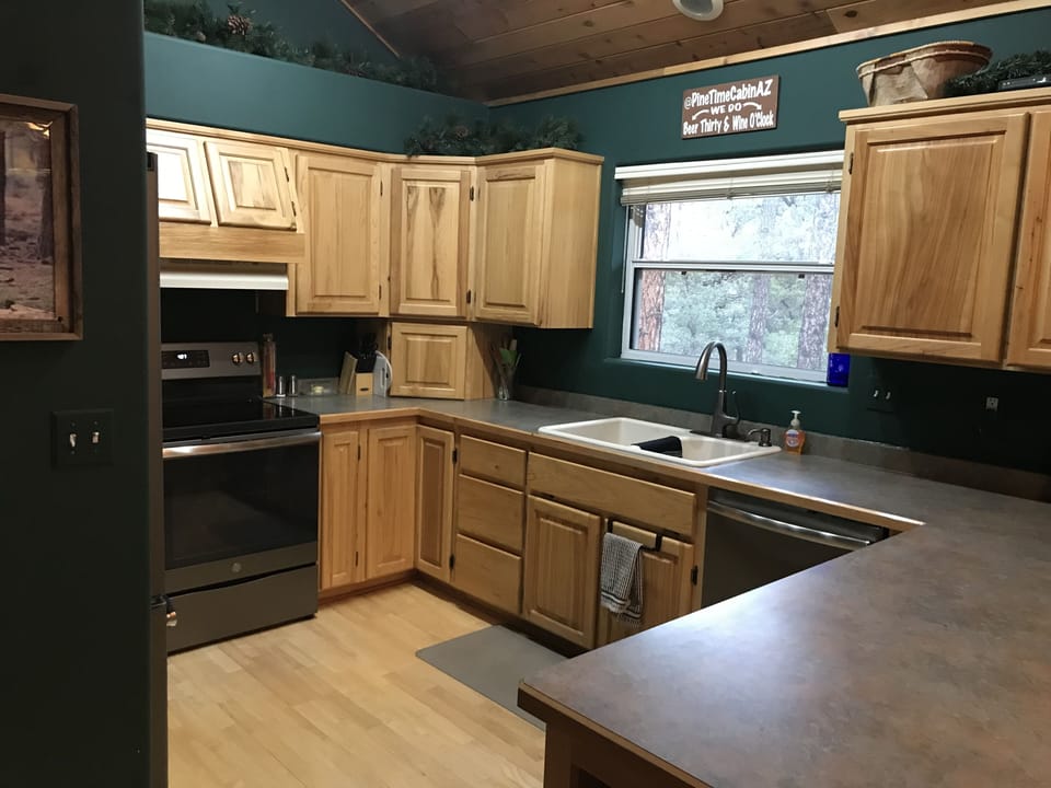 Fully stocked kitchen with microwave, toaster, blender, coffee & crock pots+more
