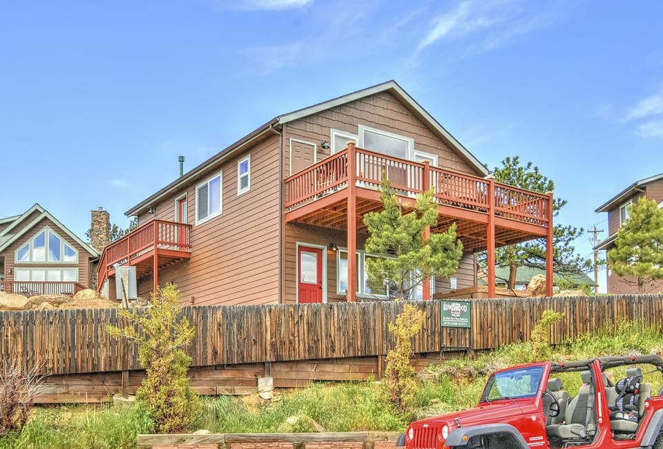 Elk Cabin was built in 2017 to create great family vacations and memories