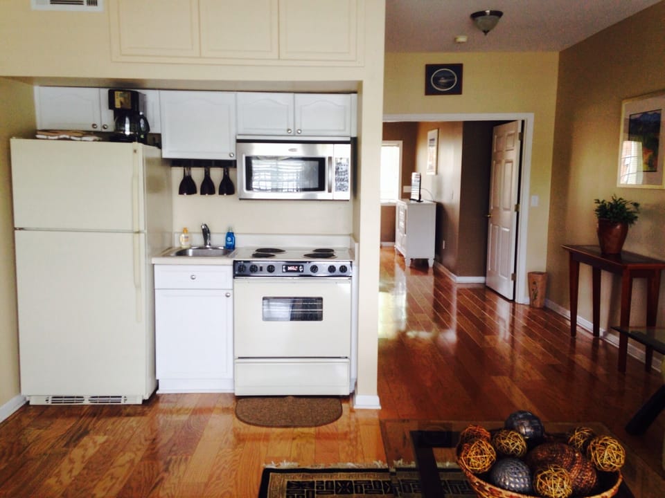 Kitchen area