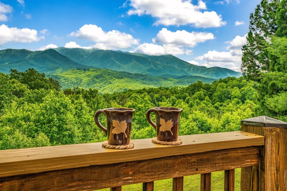  High Expectations- the starting point for your Smoky Mountain escape