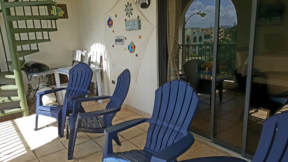 Balcony with BBQ