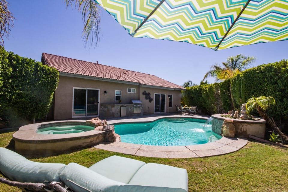 Plenty of space with to enhance your Palm Springs getaway